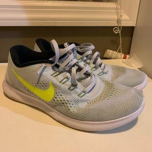 Nike free run sneakers